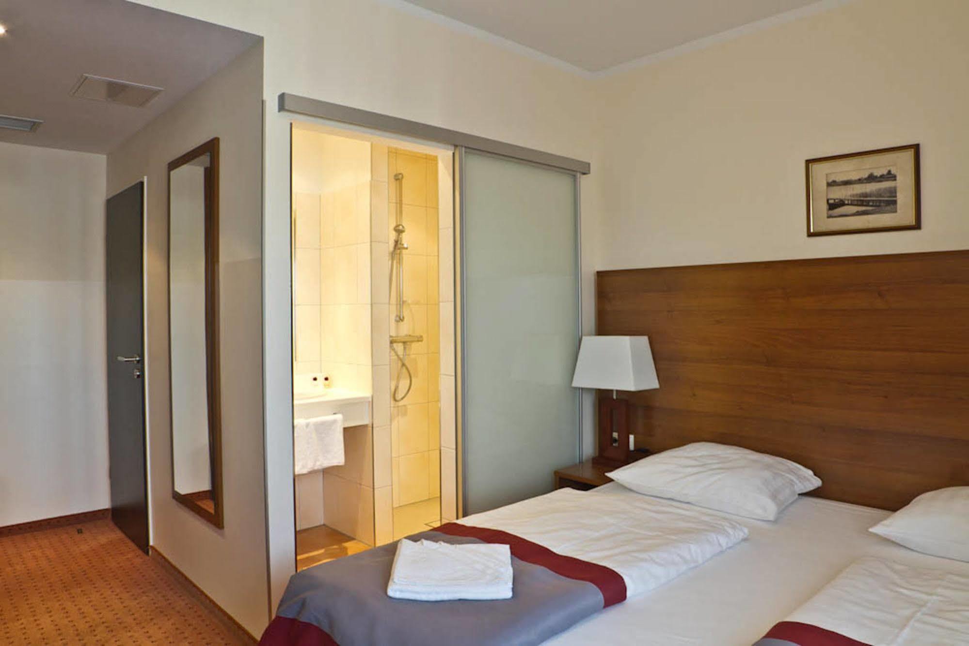 Ivbergs Hotel Messe Nord Βερολίνο Εξωτερικό φωτογραφία